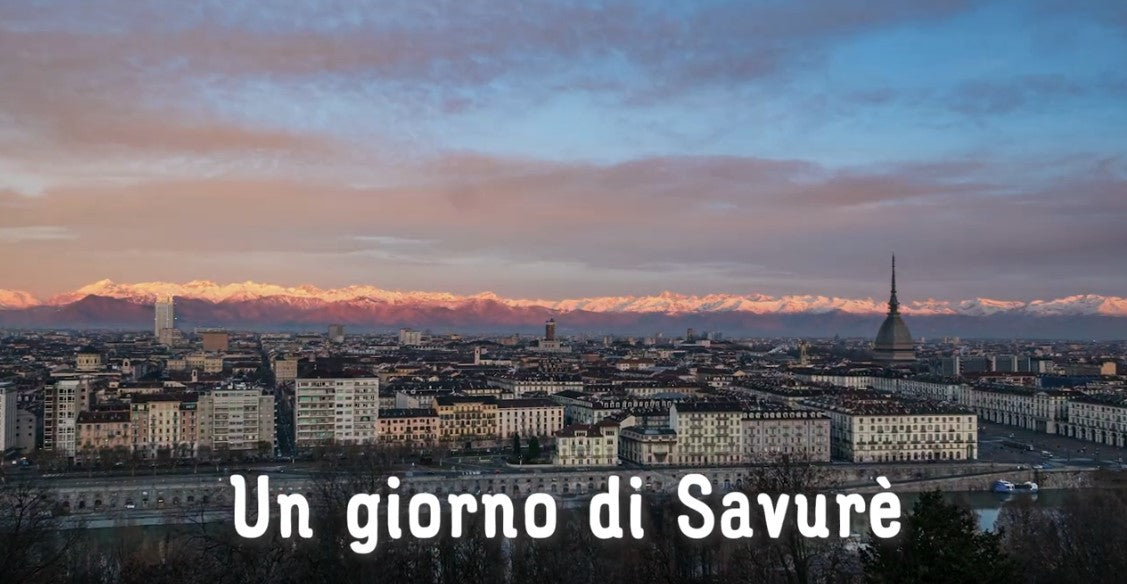Carica il video: 